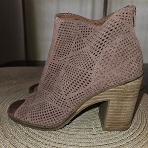 Lucky Brand Pink Heeled Boots with Perforated Design